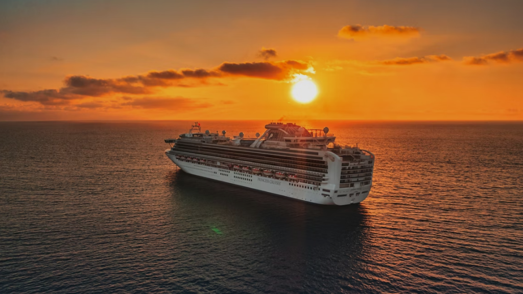 Perfect Cruise Holiday | Luxury Cruise Travel Experience with World Class Amenities